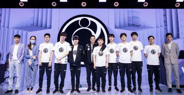 在她看来 在她看来