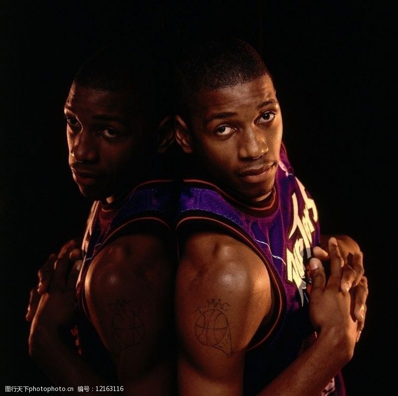 博格巴因伤 博格巴因伤