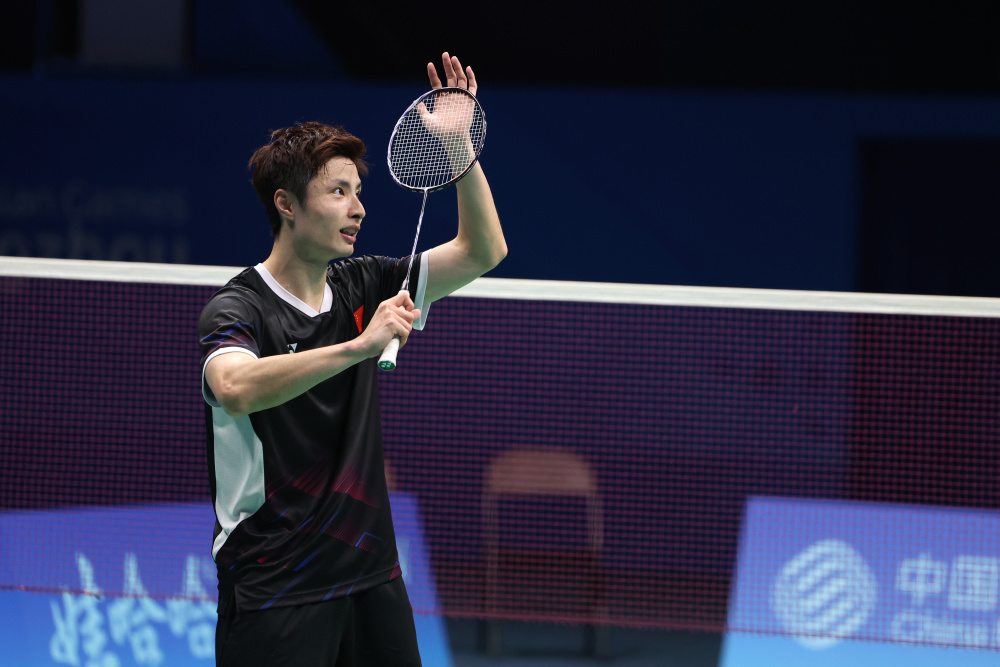 曼暂时登上 曼暂时登上