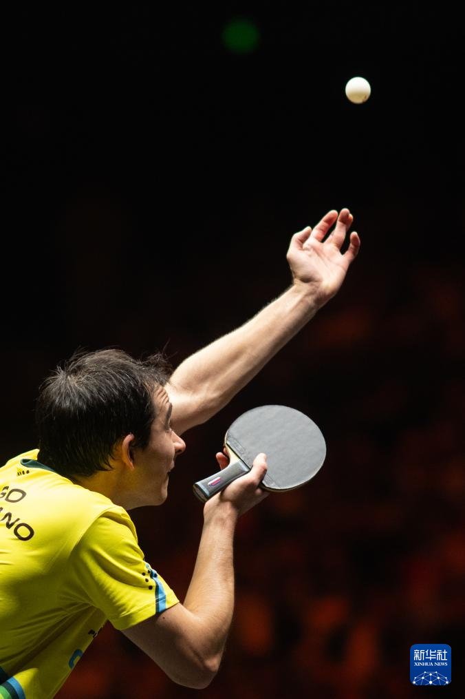 他不僅是球 他不僅是球