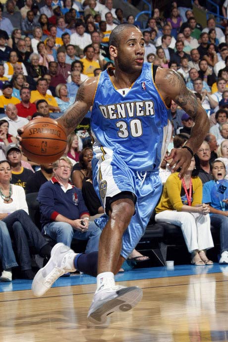 起跑线上占 起跑线上占