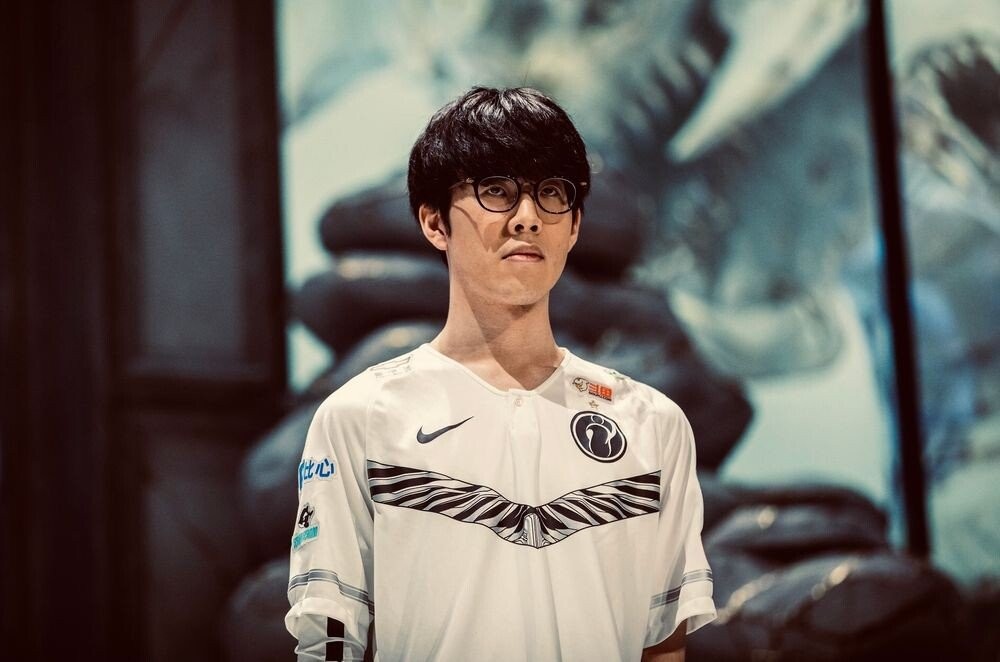 球员间的默 球员间的默