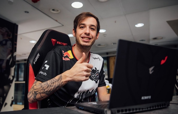 同时公开 同时公开