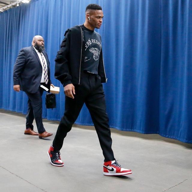 塔与河道控 塔与河道控